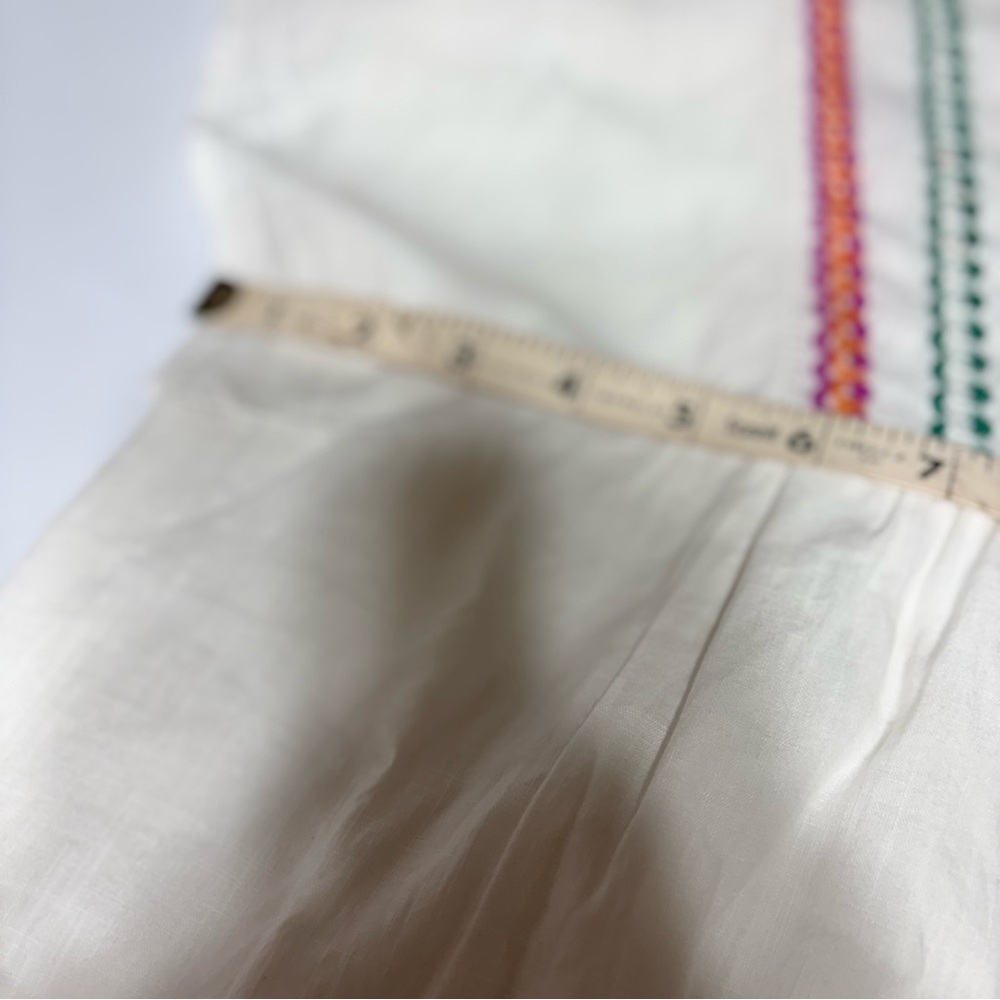 Knox Rose embroidered yoke dress, in a cotton gauze fabric and a tie neck - Picture 6 of 9